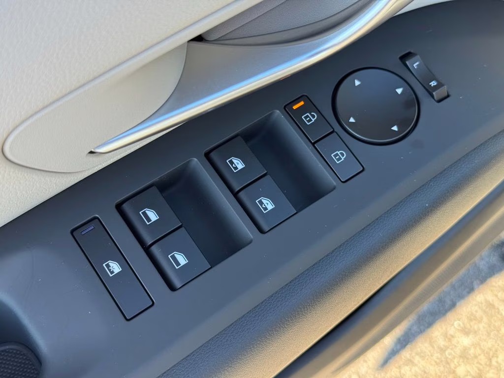 2026 Hampton Gray Hyundai Tucson SEL FWD SUV