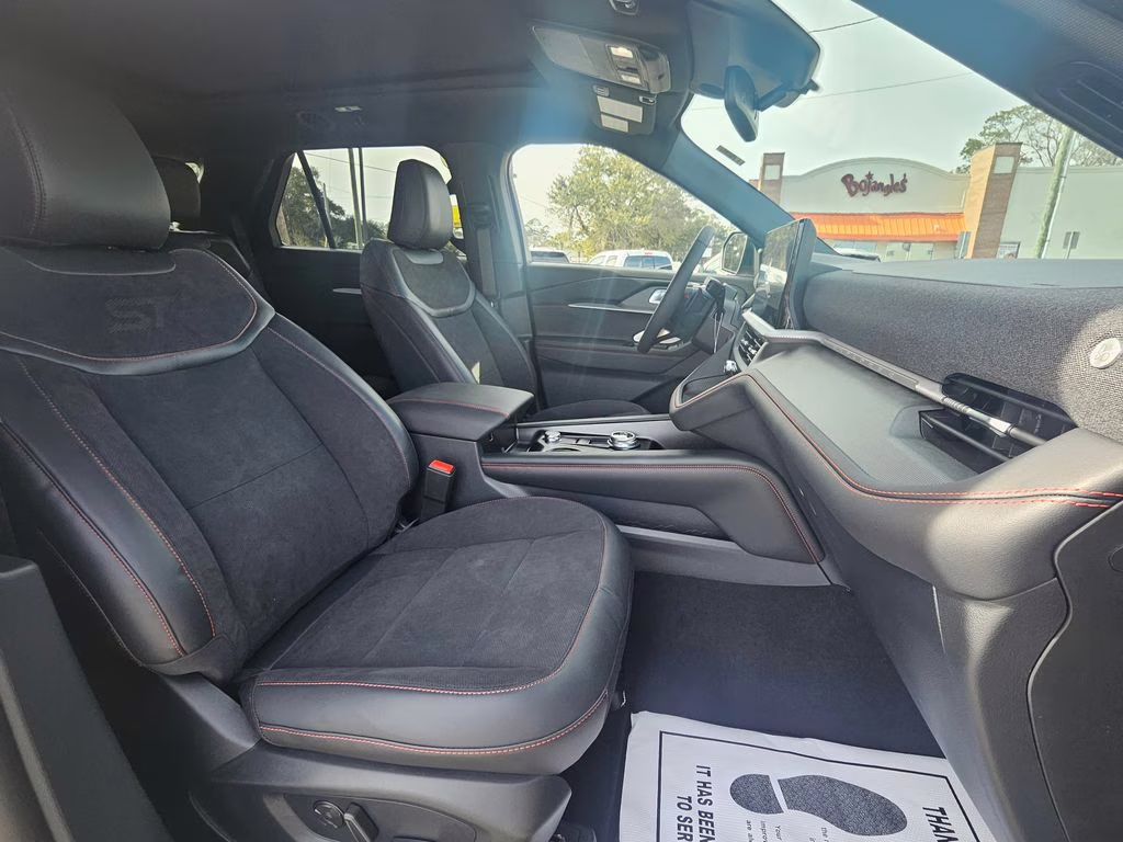 2026 Carbonized Gray Metallic Ford Explorer ST 4X4 SUV