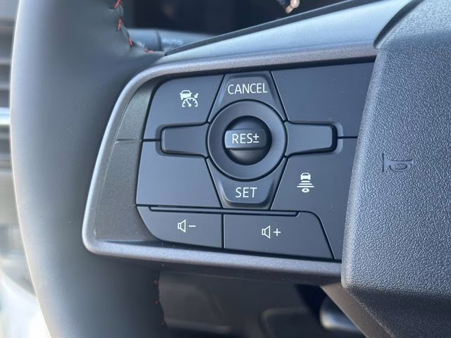 2026 Aspen White Tricoat Nissan Sentra SR FWD Sedan