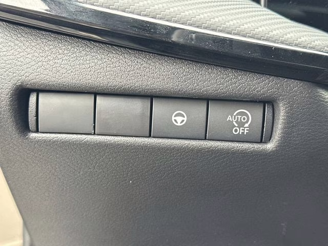 2026 Canyon Bronze Metallic Nissan Kicks SR FWD SUV