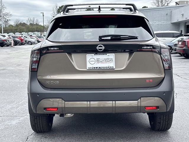2026 Canyon Bronze Metallic Nissan Kicks SR FWD SUV