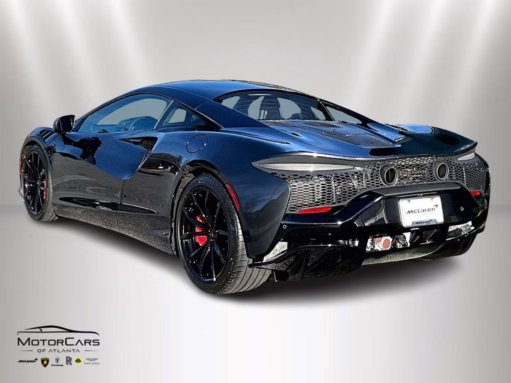 2026 Plateaux Grey McLaren Artura RWD Coupe