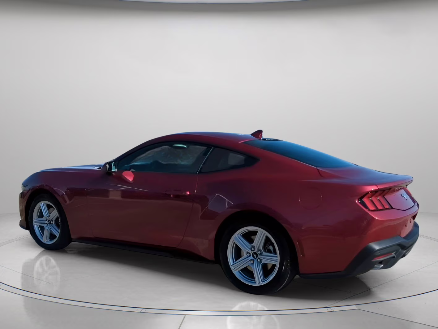 2026 Molten Magenta Metallic Tinted Clearcoat Ford Mustang EcoBoost RWD Coupe