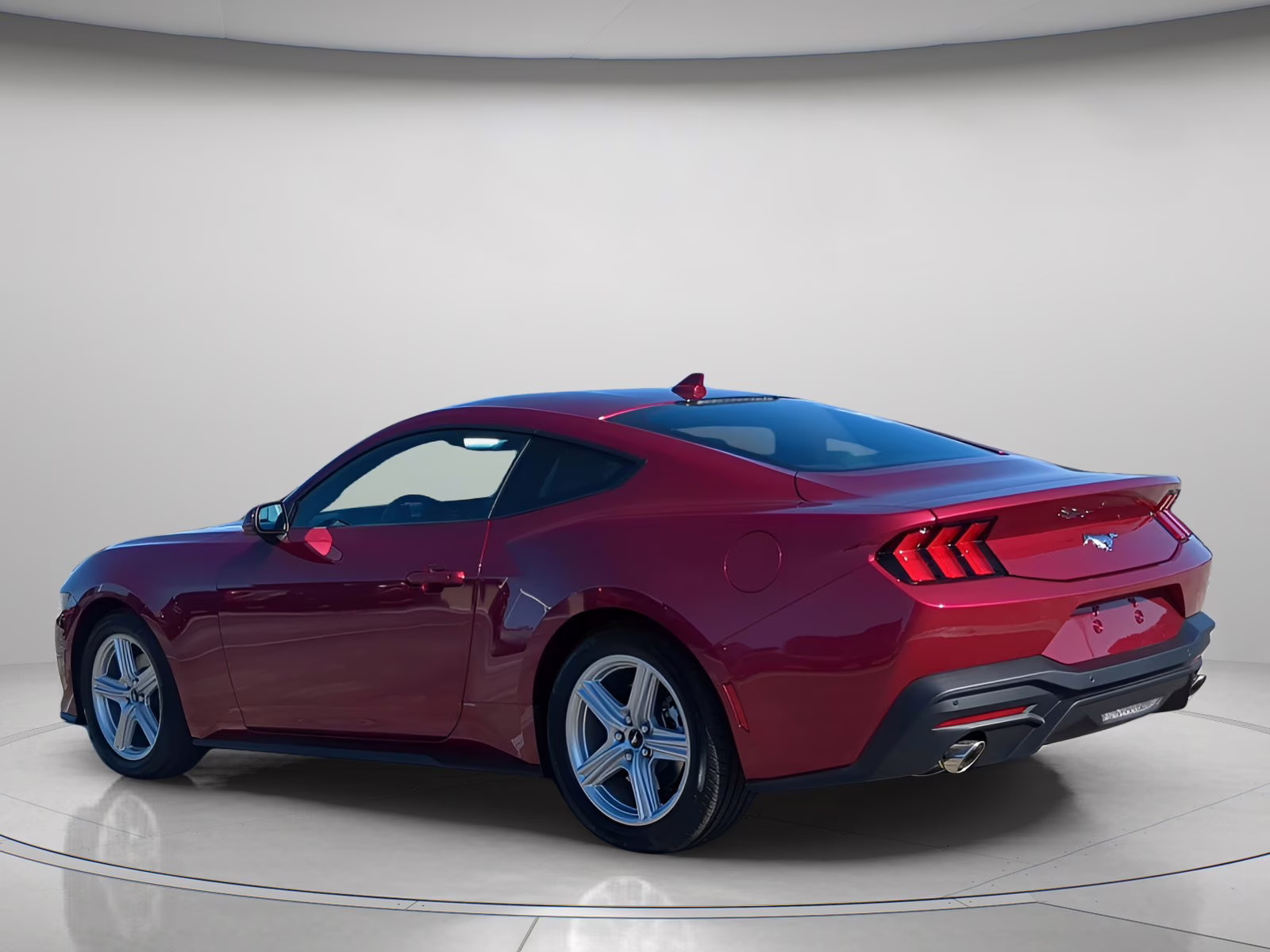 2026 Molten Magenta Metallic Tinted Clearcoat Ford Mustang EcoBoost RWD Coupe