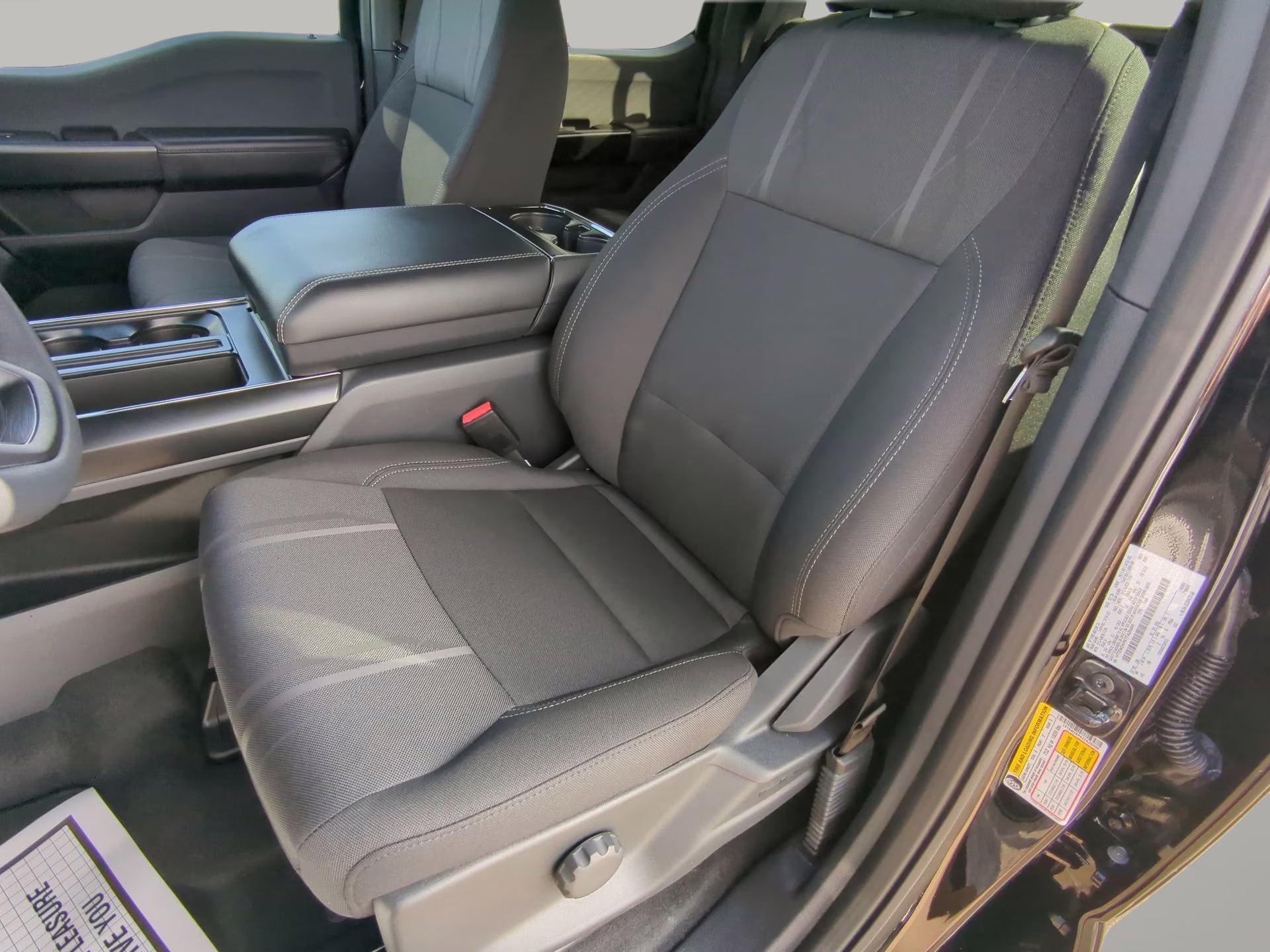 2026 Agate Black Metallic Ford F-150 STX Crew Cab Pickup RWD Truck