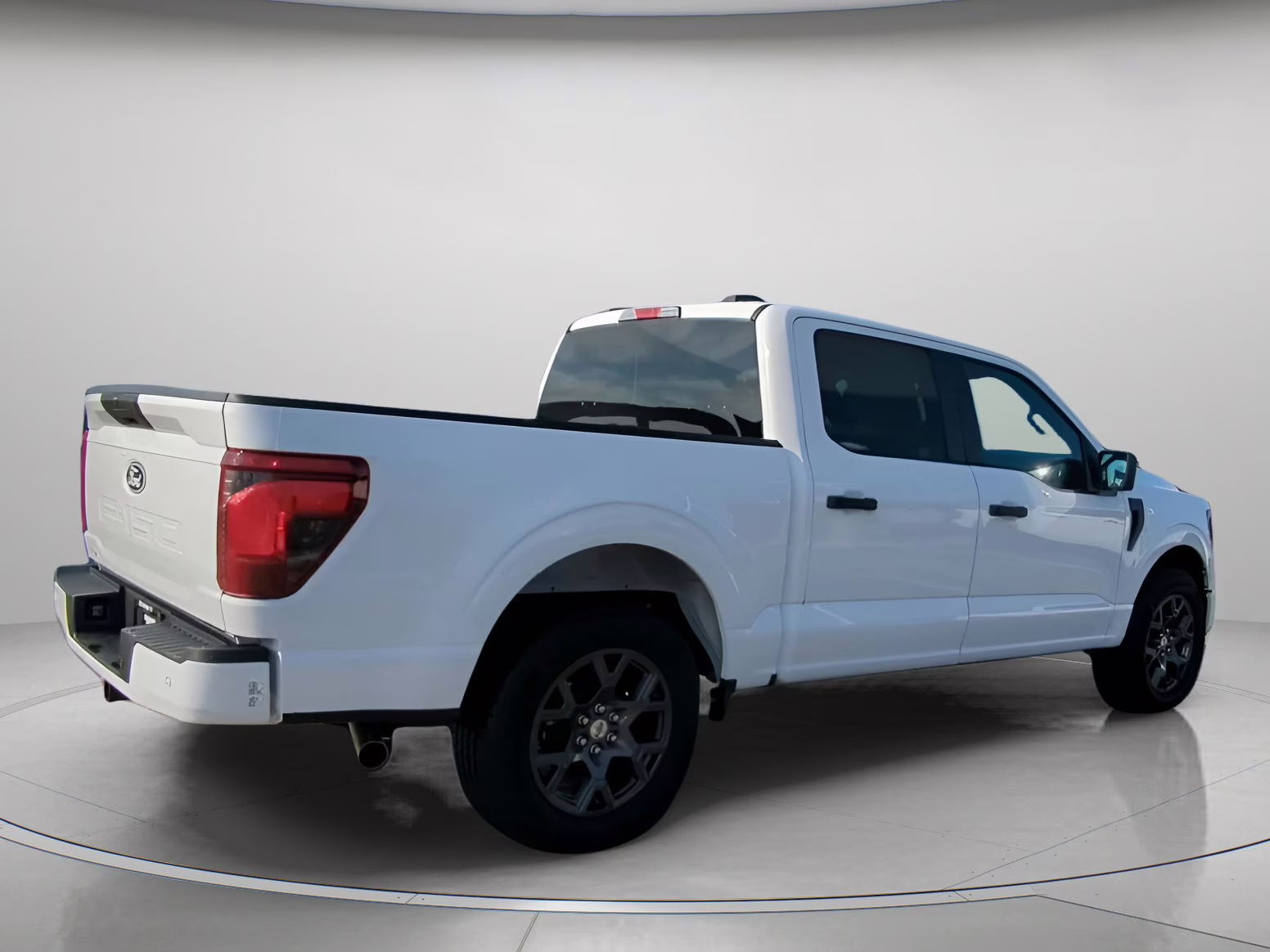 2026 Oxford White Ford F-150 STX Crew Cab Pickup RWD Truck