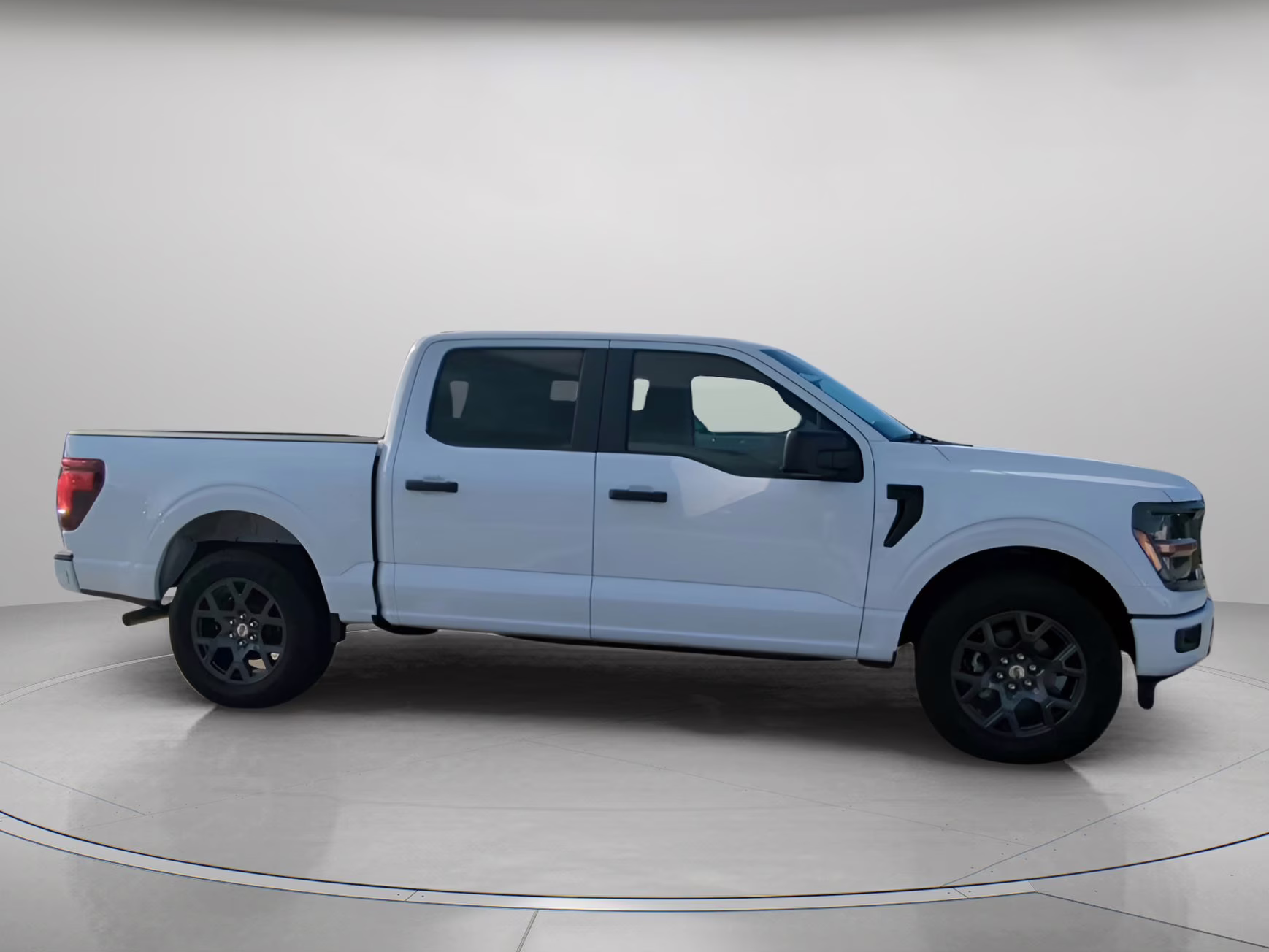 2026 Oxford White Ford F-150 STX Crew Cab Pickup RWD Truck