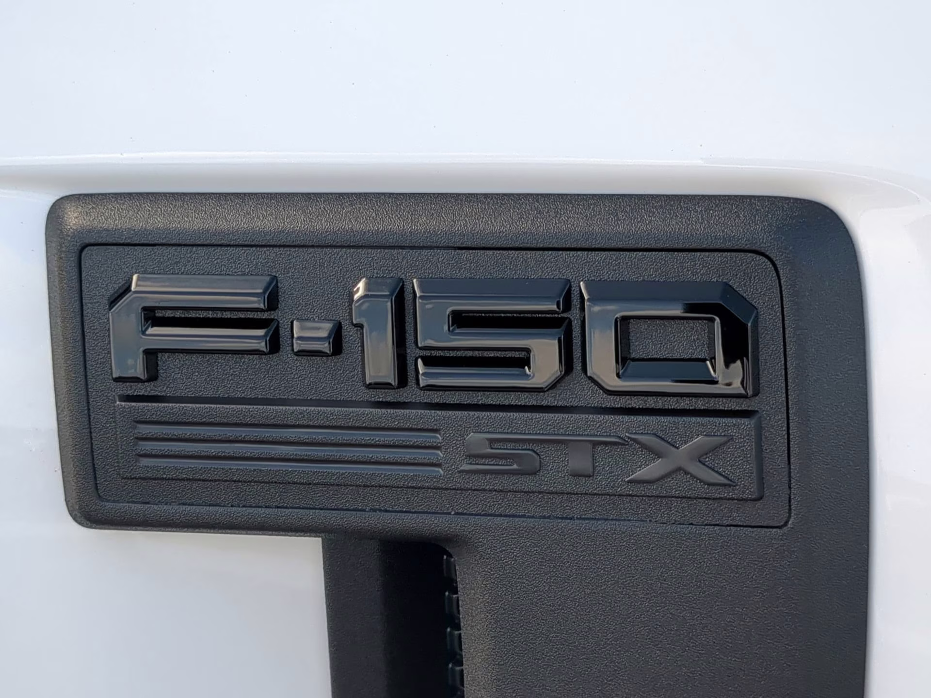 2026 Oxford White Ford F-150 STX Crew Cab Pickup RWD Truck