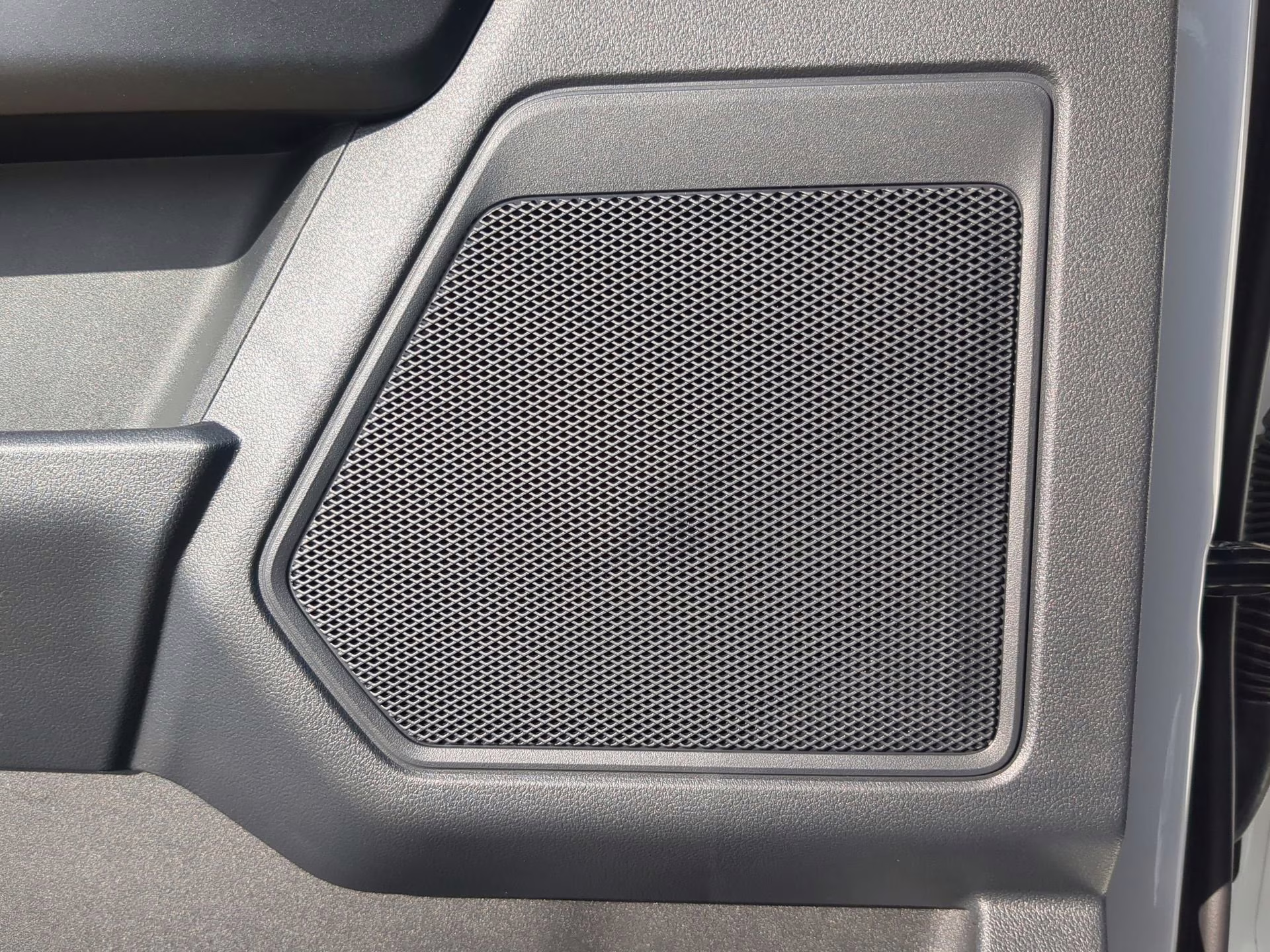 2026 Oxford White Ford F-150 STX Crew Cab Pickup RWD Truck