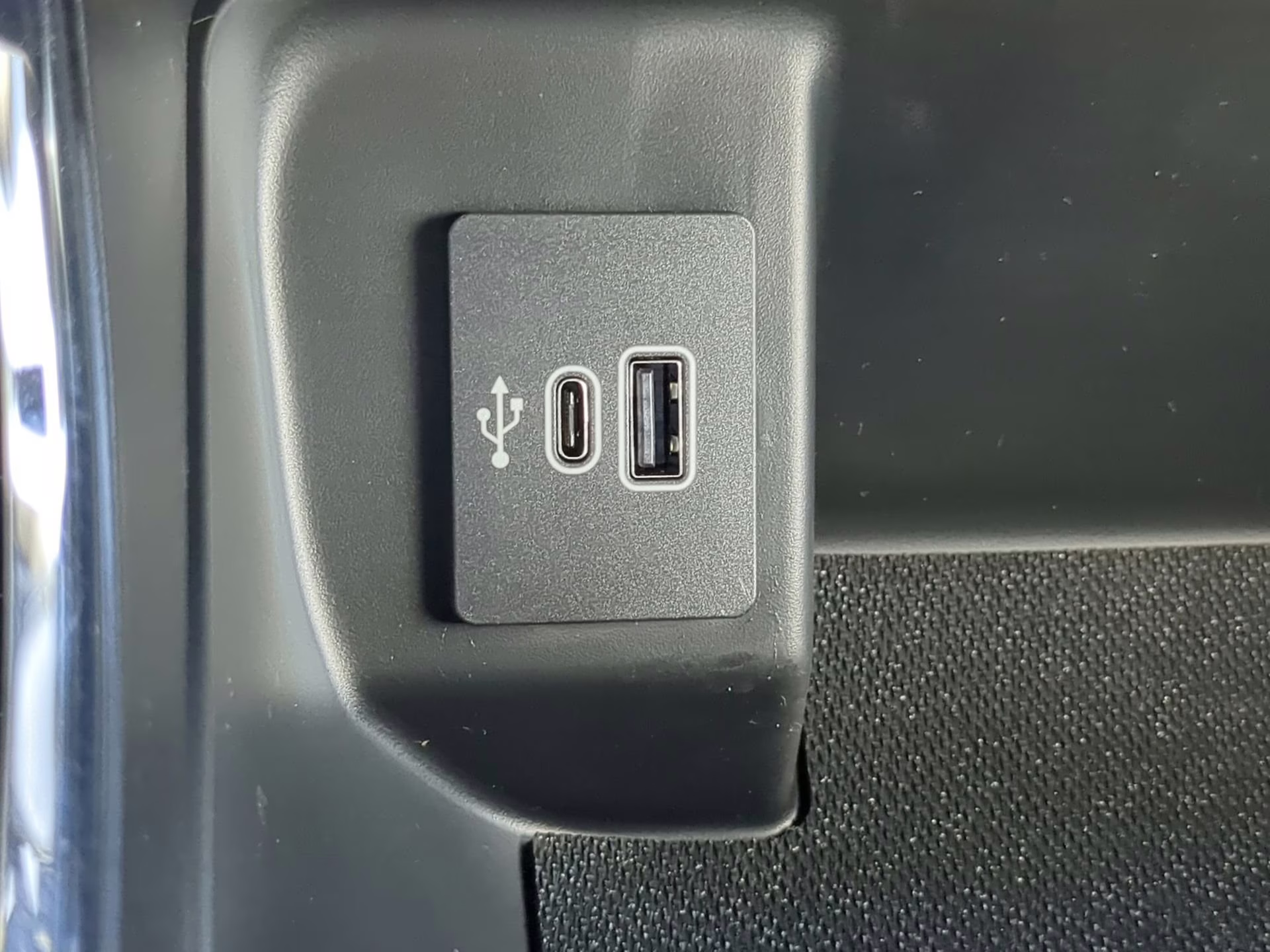 2026 Oxford White Ford F-150 STX Crew Cab Pickup RWD Truck