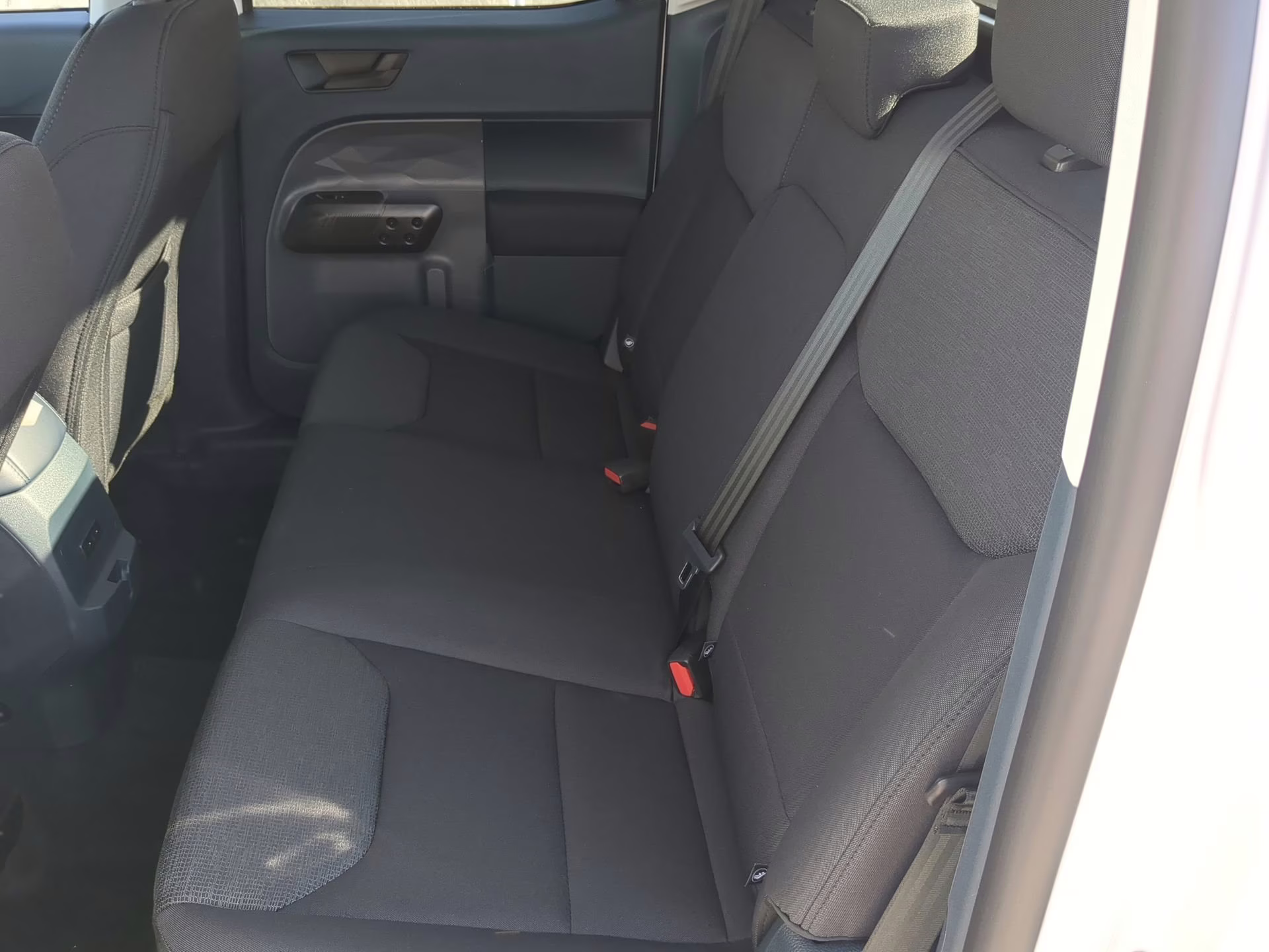 2026 Oxford White Ford Maverick XL Crew Cab Pickup FWD Truck