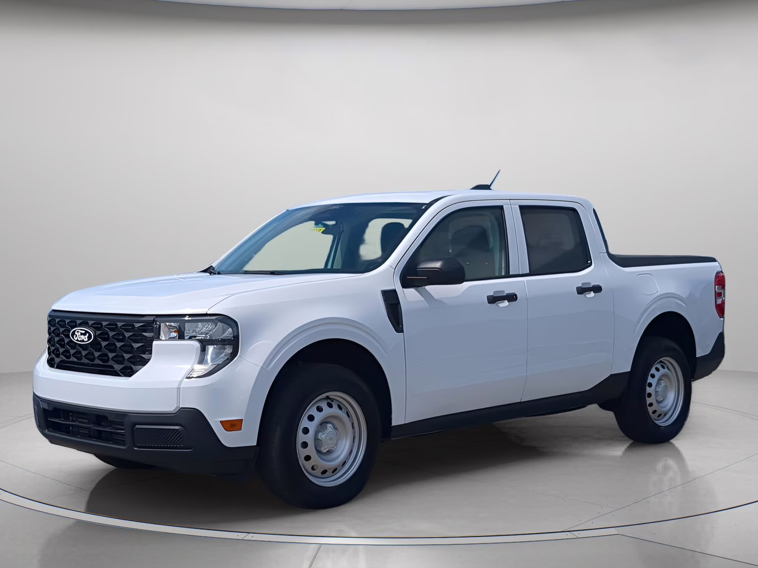 2026 Oxford White Ford Maverick XL Crew Cab Pickup FWD Truck