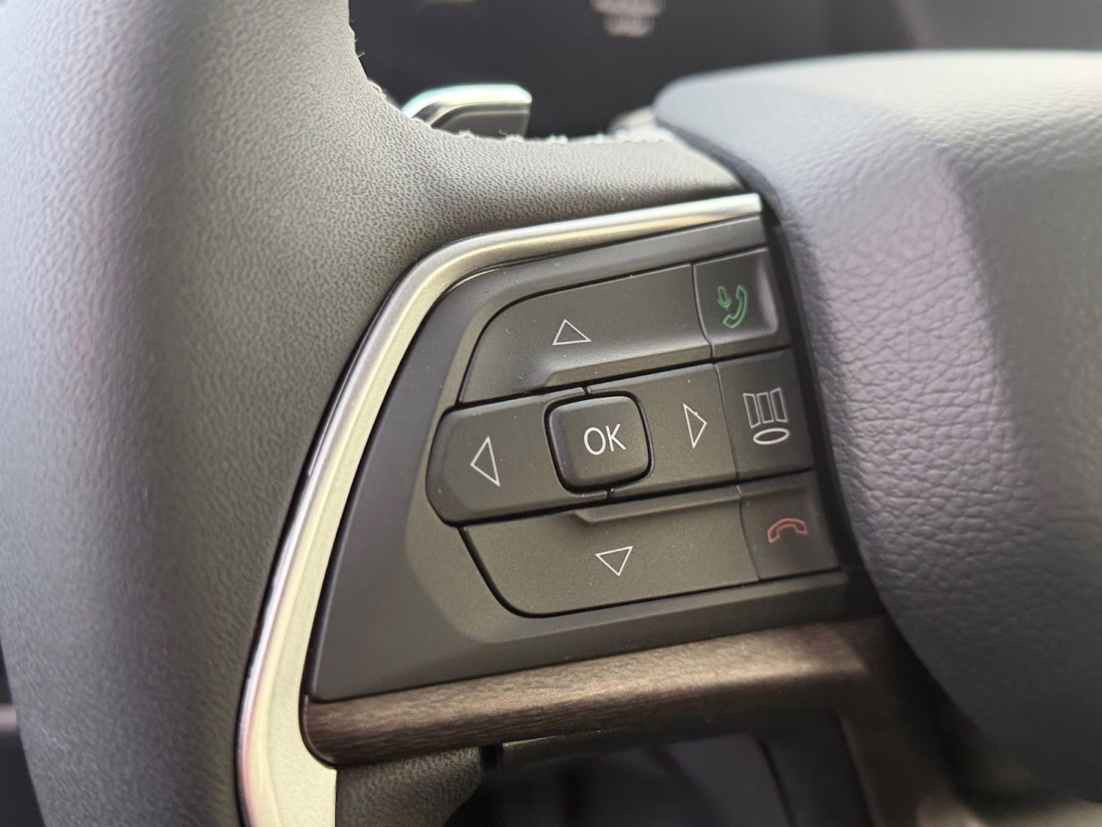 2026 Bright White Clearcoat Jeep Grand Cherokee Limited 4X4 SUV