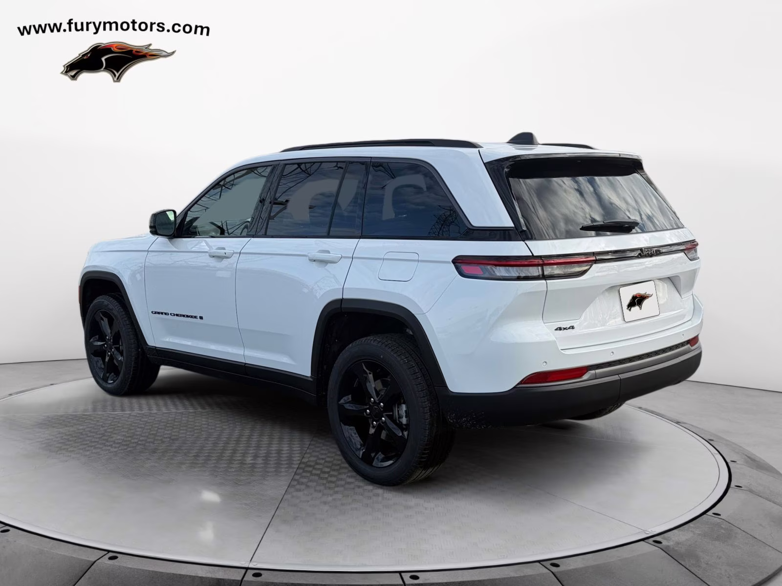 2026 Bright White Clearcoat Jeep Grand Cherokee Limited 4X4 SUV