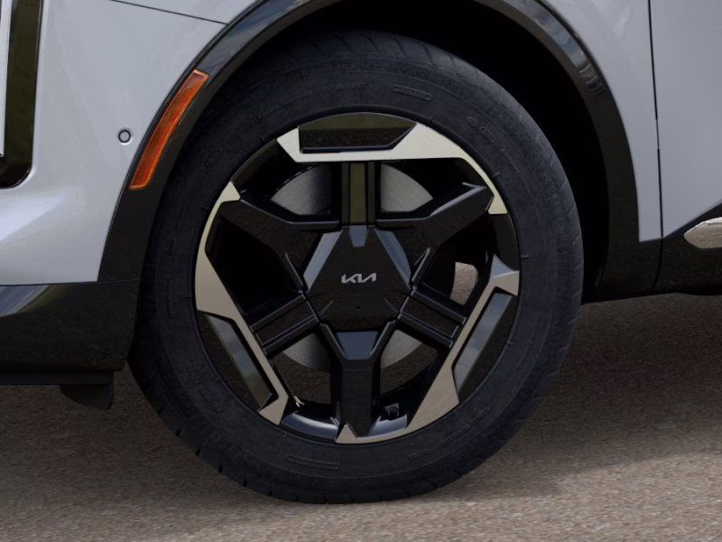 2026 Glacial White Pearl Kia Sportage SX FWD SUV