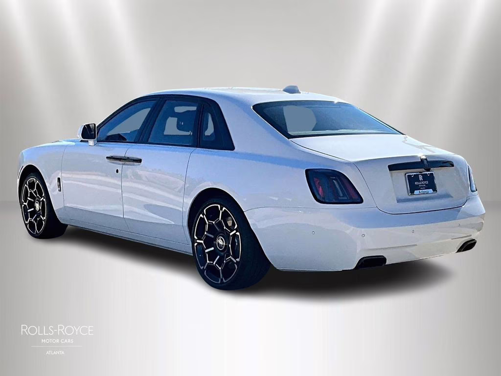 2026 English White Rolls-Royce Black Badge Ghost Black Badge AWD Sedan