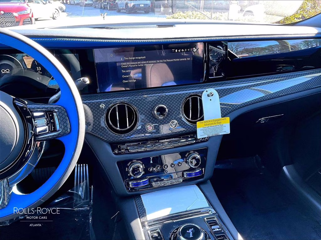 2026 English White Rolls-Royce Black Badge Ghost Black Badge AWD Sedan