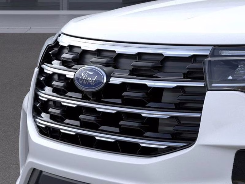 2026 Star White Metallic Tri-Coat Ford Explorer Active w/200A Pkg RWD SUV