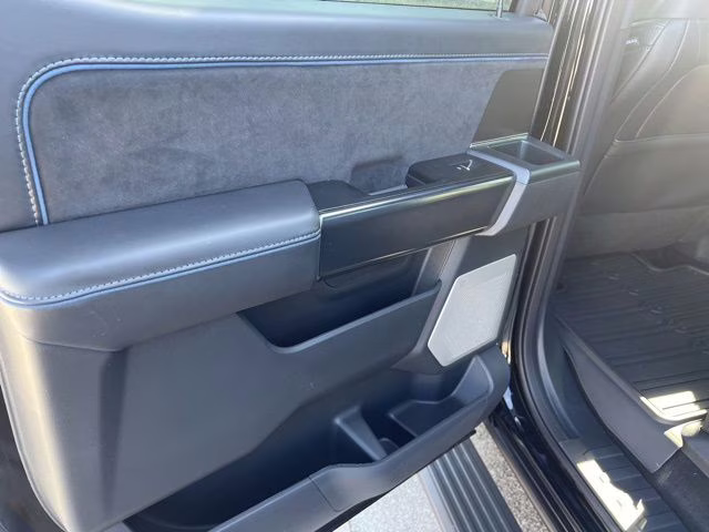 2025 Black Metallic Ford F-150 Platinum 4X4 Truck