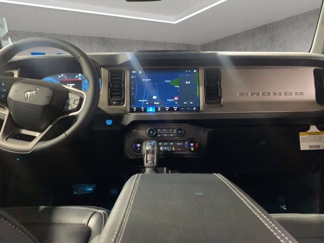 2026 Shadow Black Ford Bronco Outer Banks 4X4 SUV