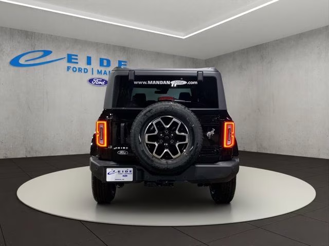 2026 Shadow Black Ford Bronco Outer Banks 4X4 SUV