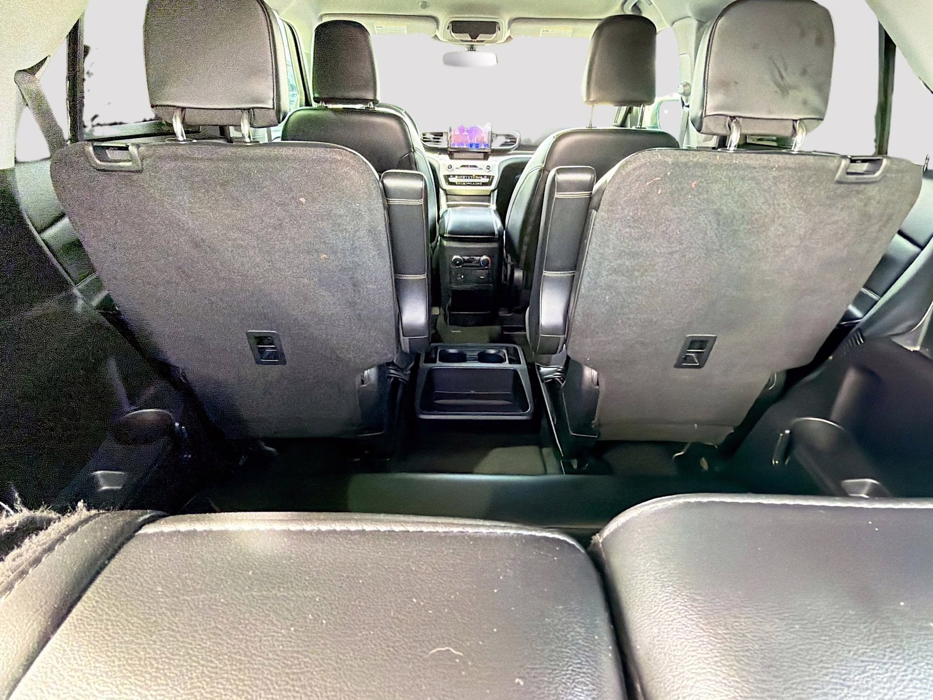 2021 Agate Black Metallic Ford Explorer XLT RWD SUV