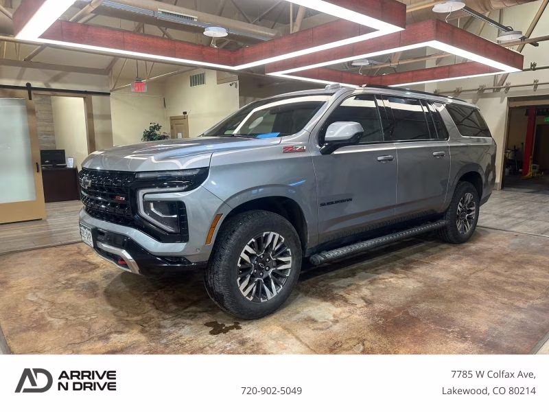 2025 Chevrolet Suburban Z71 Sport Utility 4D 4X4