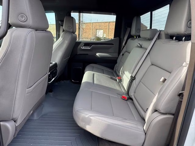 2024 Summit White GMC Sierra 1500 SLT 4X4 Truck