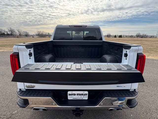 2024 Summit White GMC Sierra 1500 SLT 4X4 Truck
