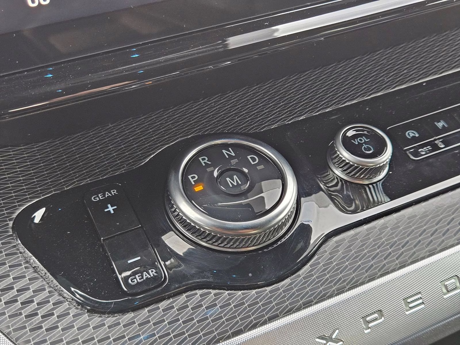 2025 Black Metallic Ford Expedition Platinum 4X4 SUV