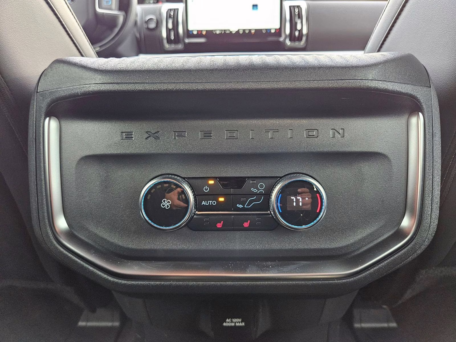 2025 Black Metallic Ford Expedition Platinum 4X4 SUV