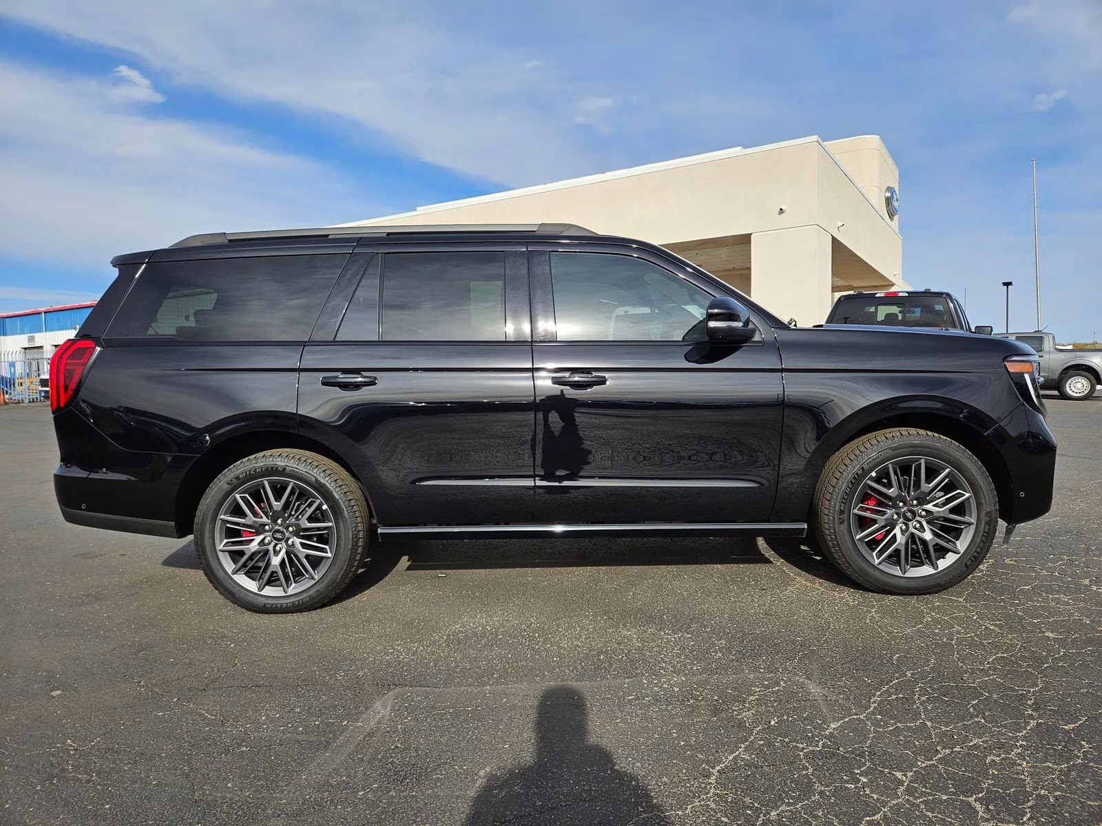 2025 Black Metallic Ford Expedition Platinum 4X4 SUV