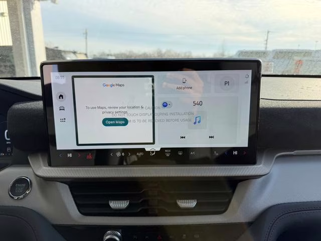 2026 Space White Metallic Ford Explorer Active 4X4 SUV