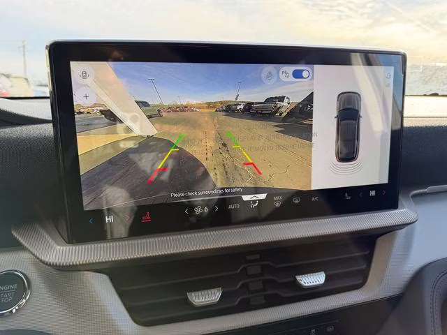 2026 Space White Metallic Ford Explorer Active 4X4 SUV