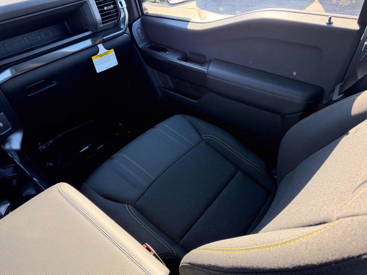 2025 Space White Metallic Ford F-150 STX 4X4 Truck