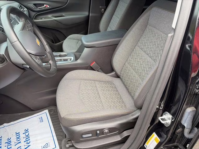 2024 Black Metallic Chevrolet Equinox LT AWD SUV