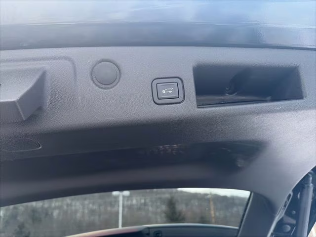 2024 Black Metallic Chevrolet Equinox LT AWD SUV