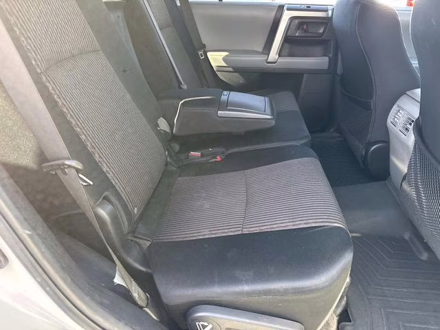 2012 Blizzard Pearl Toyota 4Runner SR5 RWD SUV