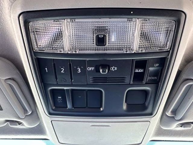 2012 Blizzard Pearl Toyota 4Runner SR5 RWD SUV