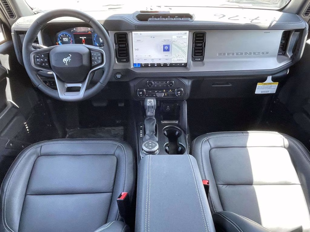 2026 Avalanche Ford Bronco Outer Banks 4X4 SUV