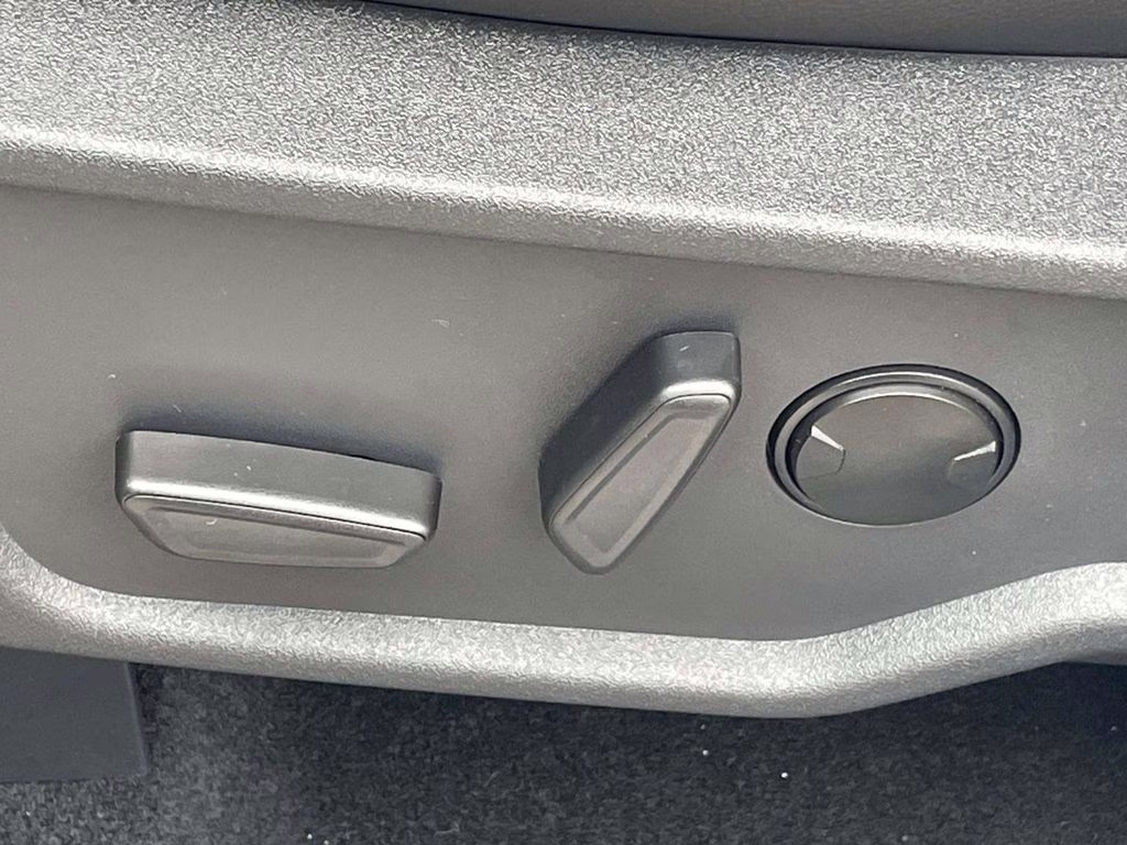 2026 Oxford White Ford Bronco Outer Banks 4X4 SUV