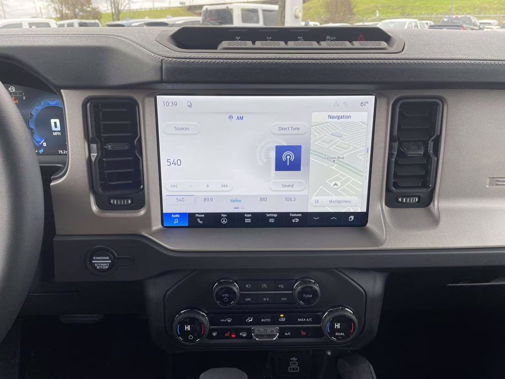 2026 Oxford White Ford Bronco Outer Banks 4X4 SUV