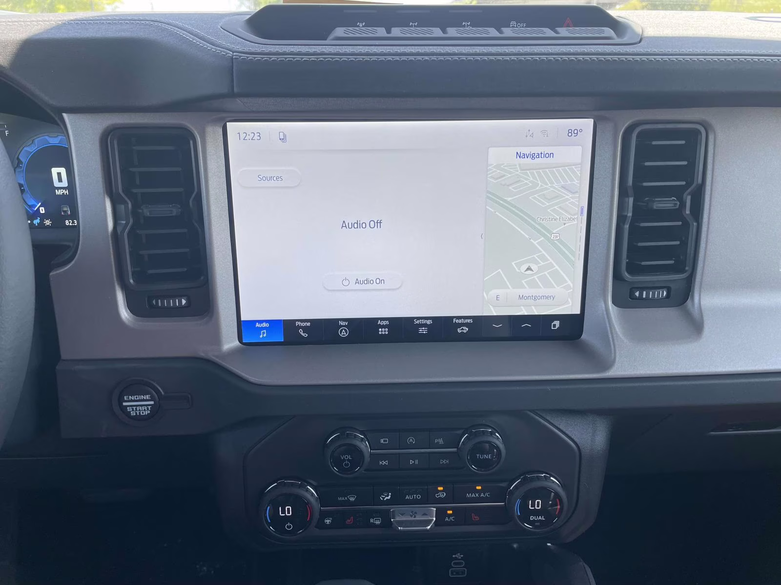 2026 Avalanche Ford Bronco Outer Banks 4X4 SUV