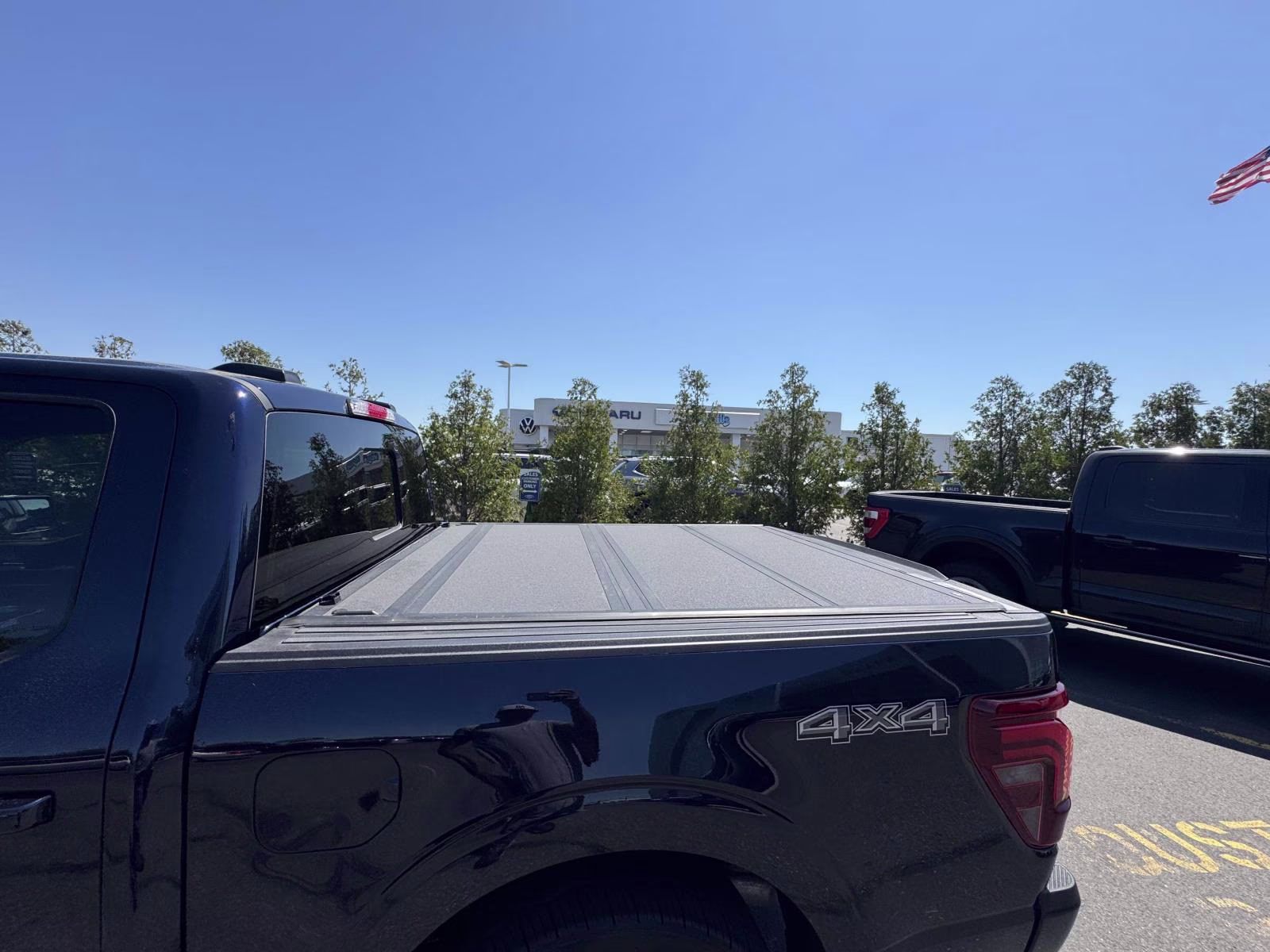 2025 Antimatter Blue Metallic Ford F-150 LARIAT 4WD SuperCrew 5.5' Box 4X4 Truck