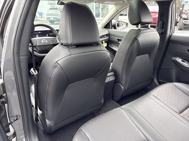 2026 Gun Metallic Nissan Sentra SR FWD Sedan