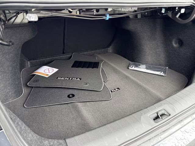 2026 Gun Metallic Nissan Sentra SR FWD Sedan