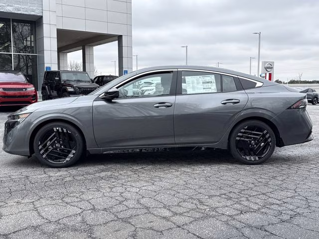 2026 Gun Metallic Nissan Sentra SR FWD Sedan