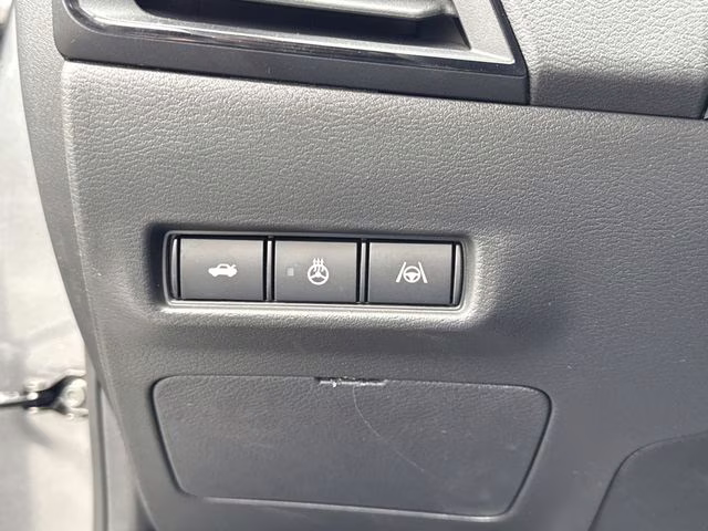 2026 Gun Metallic Nissan Sentra SR FWD Sedan