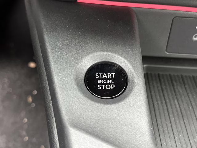 2026 Aspen White/Super Black Nissan Sentra SR FWD Sedan