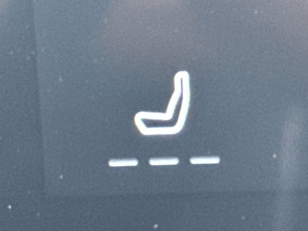 2025 Oxford White Ford Mustang EcoBoost RWD Coupe